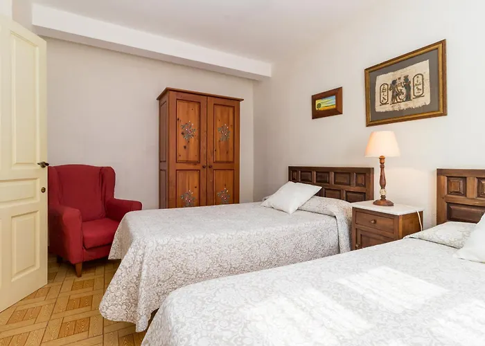 La Casa De Mamasita * Queveda