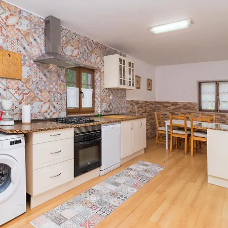 La Casa De Mamasita