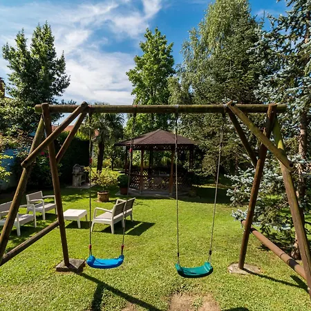 La Casa De Mamasita Nyaraló *