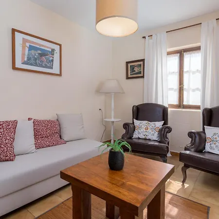 La Casa De Mamasita Сasa de vacaciones Queveda