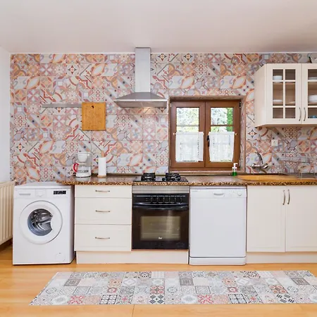 La Casa De Mamasita